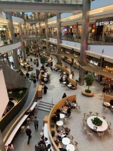 WestendCityCenter_inside